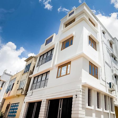 Hotel O Khan Basera Khandagiri Екстериор снимка